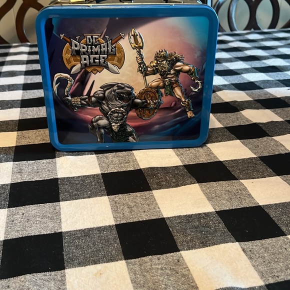 Lunch box - Picture 2 of 3